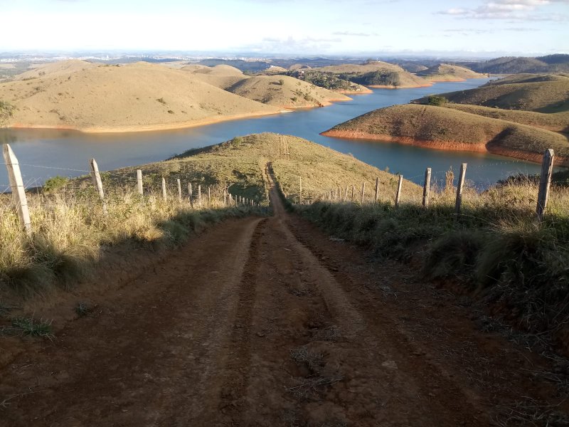 ÁREA RURAL COM 2 HECTARES EM SÃO JOSÉ DOS CAMPOS, S.P - São José dos Campos - 