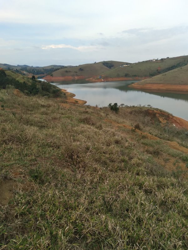 ÁREA RURAL COM 2 HECTARES EM SÃO JOSÉ DOS CAMPOS, S.P - São José dos Campos - 
