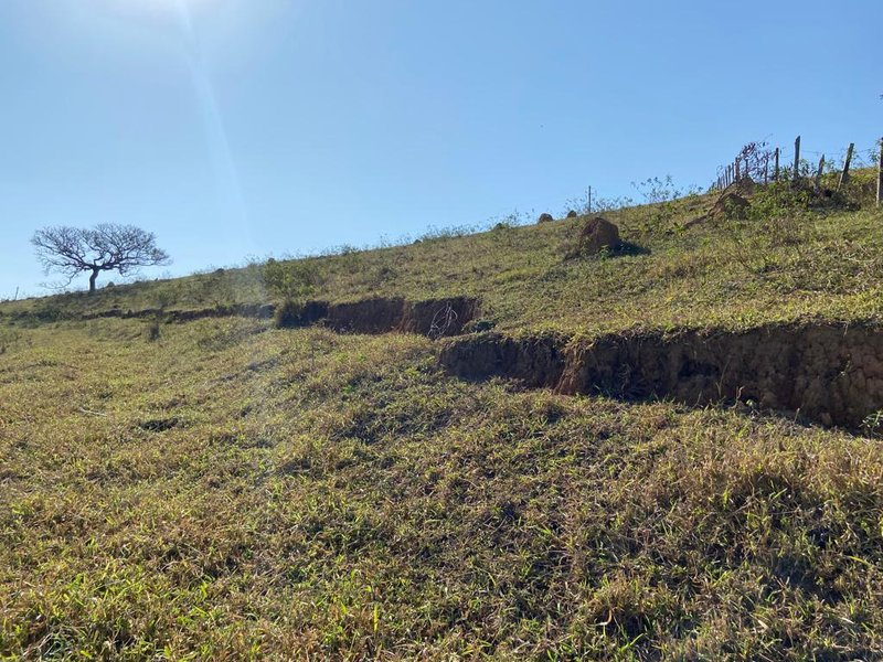 ÁREA RURAL COM 4.8 HECTARES EM SÃO JOSÉ DOS CAMPOS, S.P - São José dos Campos - 