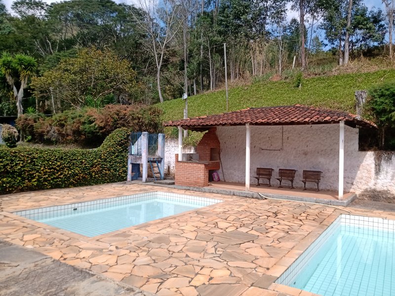 SÍTIO E POUSADA COM 5.5 ALQUEIRES EM JAMBEIRO - JAMBEIRO - 