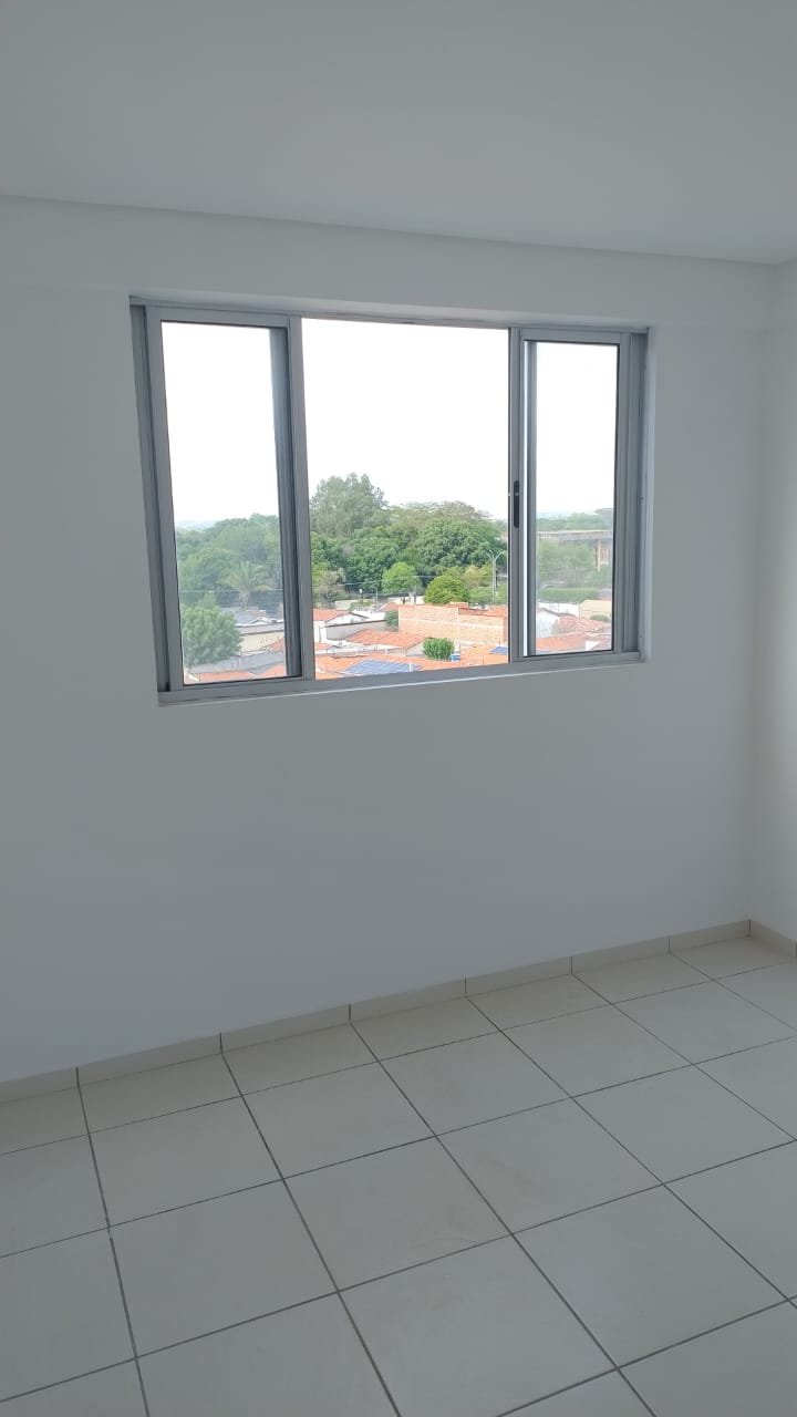Apartamento à venda com 2 quartos, 68m² - Foto 8