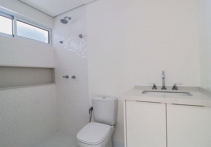 3 dorm, 3 suites, 4 banheiros, 3 vagas, 235m² Rua Doutor Gabriel dos Santos São Paulo - 