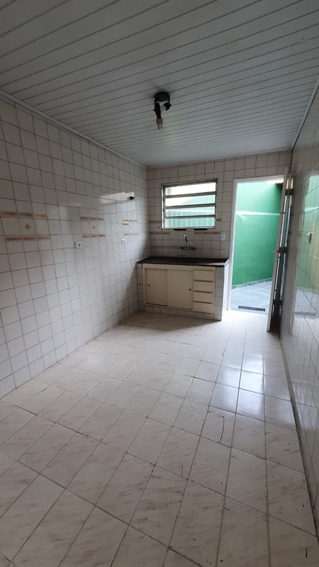 2 dorm, banheiro, 4 vagas,  80m² Rua dos Macaxás São Paulo - 