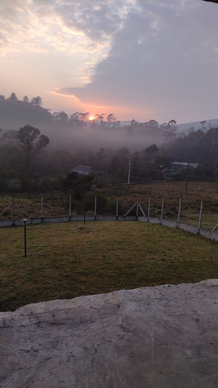 CHACARA COM 3.790 METROS EM CAMPOS DO JORDÃO SP - Campos do Jordão - 