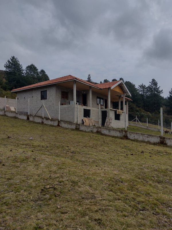 CHACARA COM 3.790 METROS EM CAMPOS DO JORDÃO SP - Campos do Jordão - 