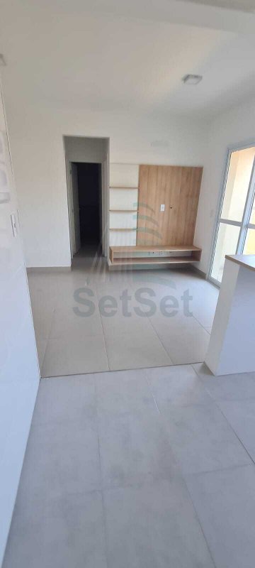 Apartamento para Locação de 2 dormitórios - Enseada - Guarujá/SP - Guarujá - 