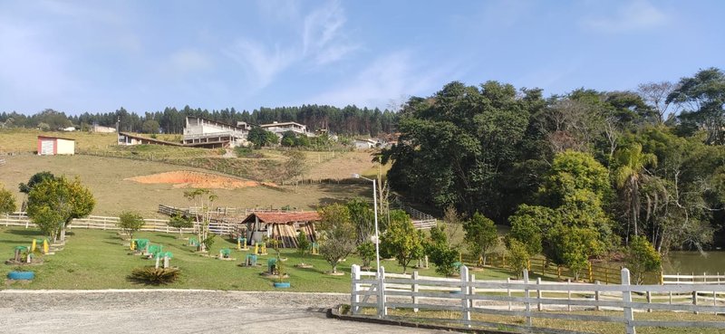 POUSADA E SITIO COM 59.000 METROS EM GUARAREMA - Guararema - 