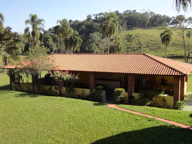 SITIO COM 237.000 METROS EM GUARAREMA - Guararema - 