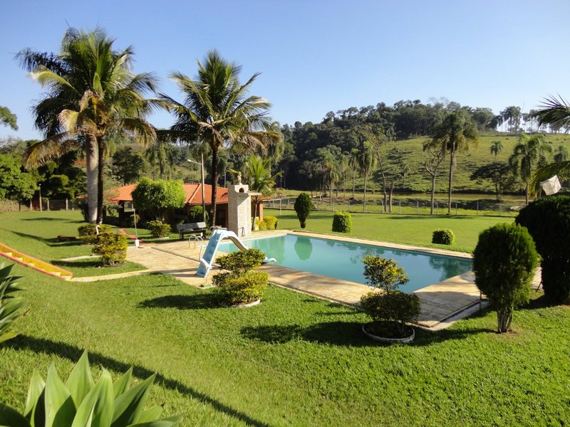 SITIO COM 237.000 METROS EM GUARAREMA - Guararema - 