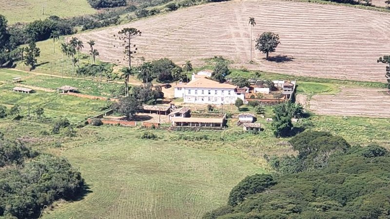 FAZENDA COM 370 HECTARES NA REGIÃO DE SERITINGA MG - SERITINGA - 