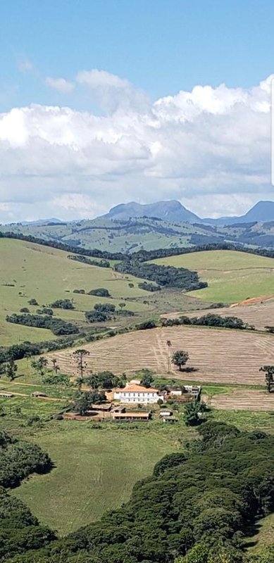 FAZENDA COM 370 HECTARES NA REGIÃO DE SERITINGA MG - SERITINGA - 
