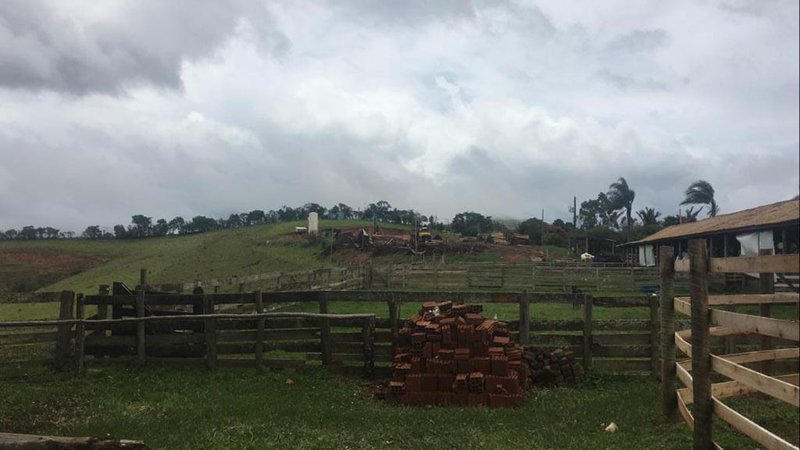 FAZENDA COM 370 HECTARES NA REGIÃO DE SERITINGA MG - SERITINGA - 
