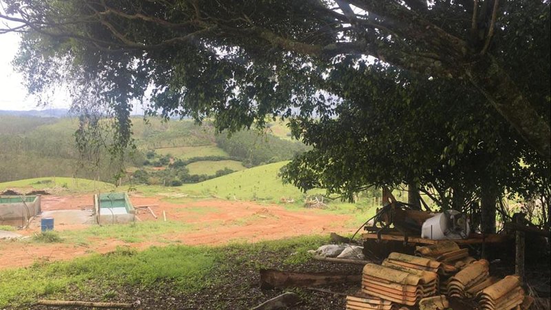 FAZENDA COM 370 HECTARES NA REGIÃO DE SERITINGA MG - SERITINGA - 
