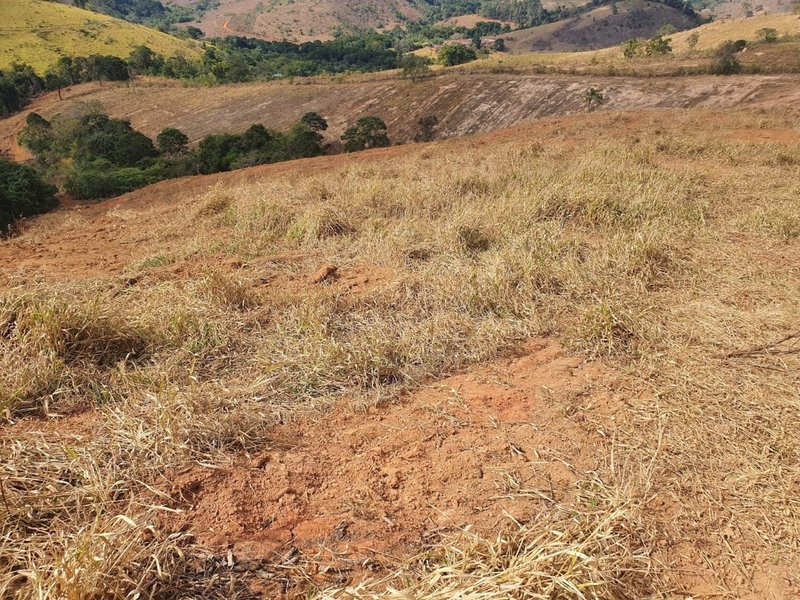 FAZENDA COM 152 ALQUIRES NA REGIÃO DE BAEPENDI MG - BAEPENDI - 