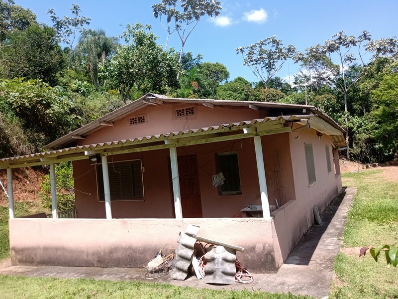 CHACARA EM CONDOMINIO COM 10.000 METROS EM SÃO JOSE DOS CAMPOS - São José dos Campos - 