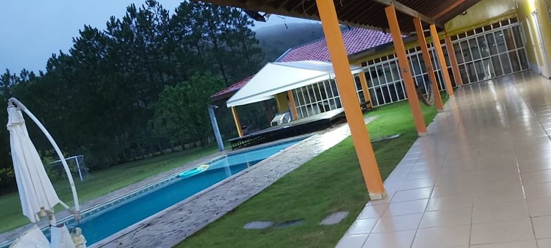 CHACARA EM CONDOMINIO COM 6.181 METROS EM JACAREI - Jacareí - 