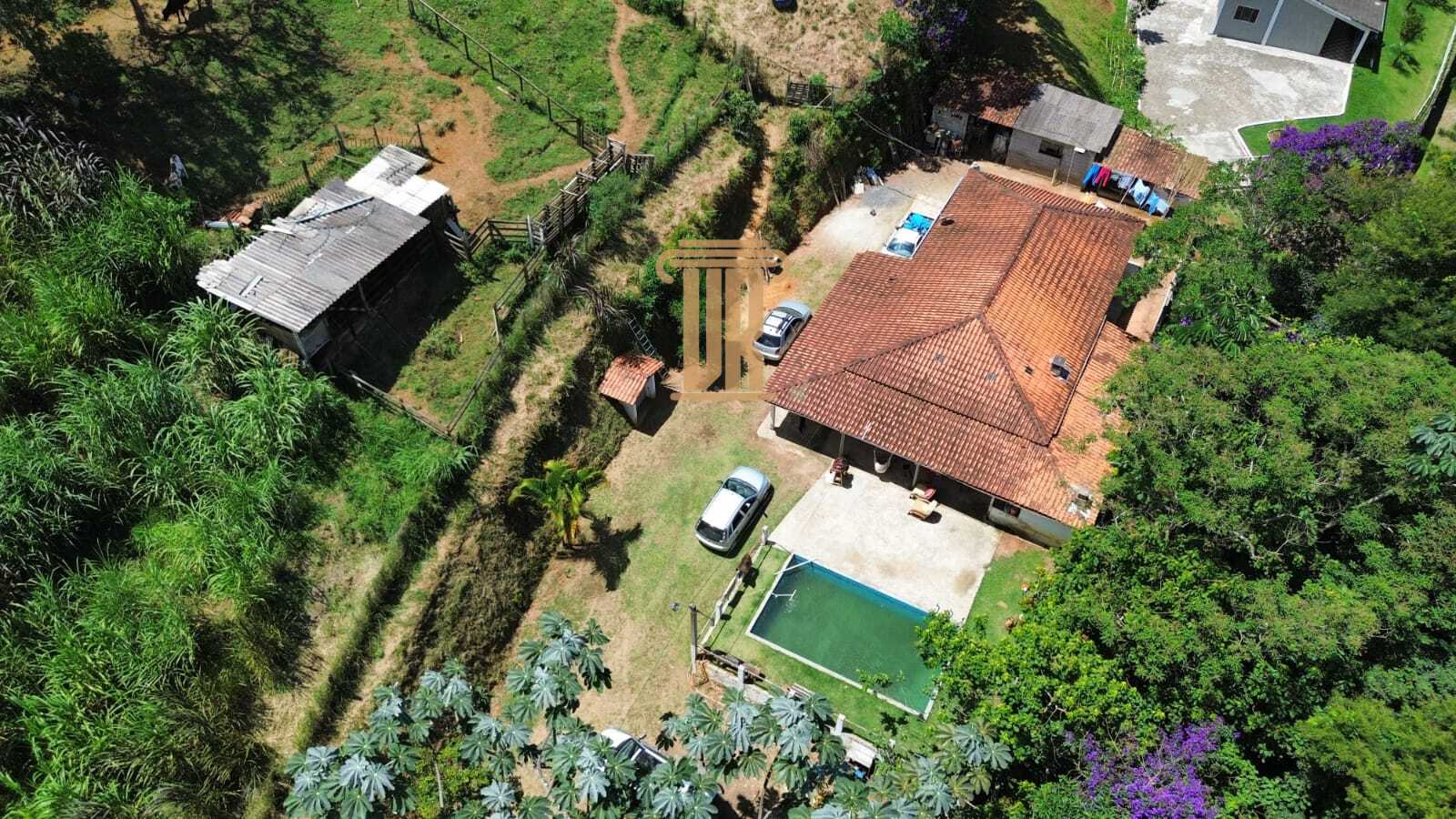 MARAVILHOSA CH&Aacute;CARA DE 17.000M&sup2; COM PISCINA EM MONTEIRO LOBATO - SP  MONTEIRO LOBATO - 