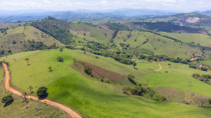 SITIO COM 35 HECTARES EM SÃO LOURENÇO MG - São Lourenço - 
