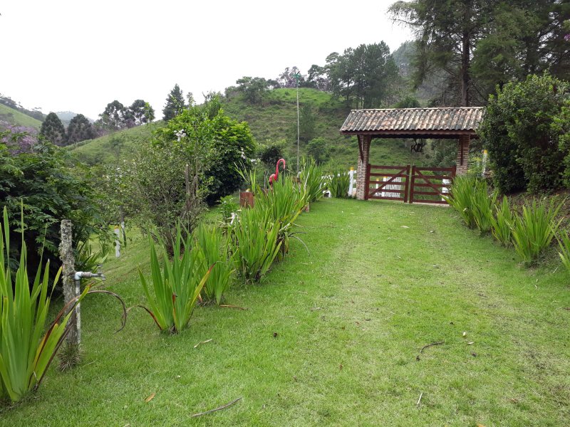 SITIO COM 2.5 ALQUEIRES EM SÃO LUIZ DO PARAITINGA SP - SAO LUIS DO PARAITINGA - 