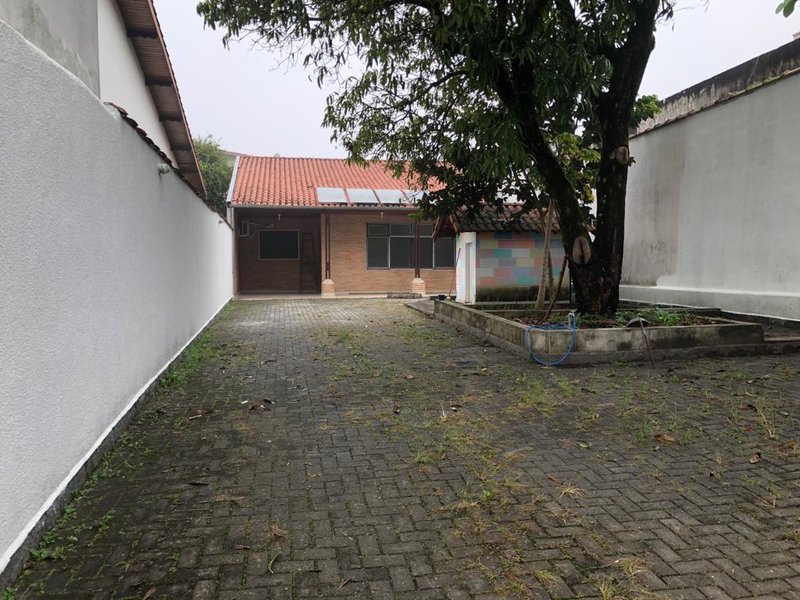 CASA EM SÃO JOSE DOS CAMPOS SP - São José dos Campos - 