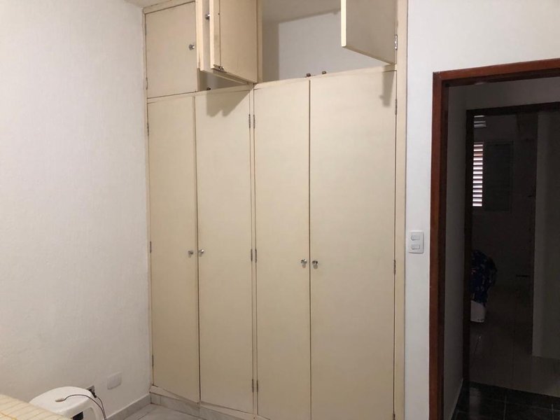 CASA EM SÃO JOSE DOS CAMPOS SP - São José dos Campos - 