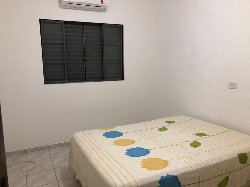 CASA EM SÃO JOSE DOS CAMPOS SP - São José dos Campos - 