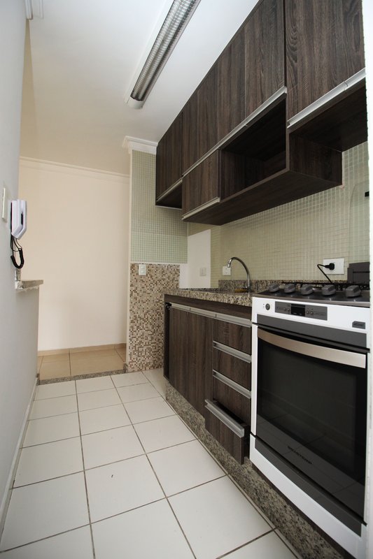 Apartamento para venda com 50m², 02 dormitórios, 01 banheiro e 01 vaga de garagem Rua Manoel Salgado São Paulo - 