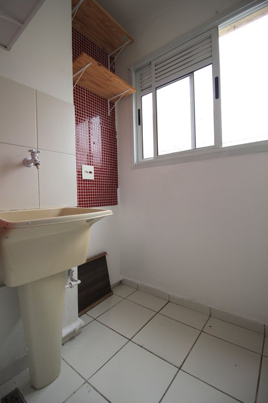 Apartamento para venda com 50m², 02 dormitórios, 01 banheiro e 01 vaga de garagem Rua Manoel Salgado São Paulo - 