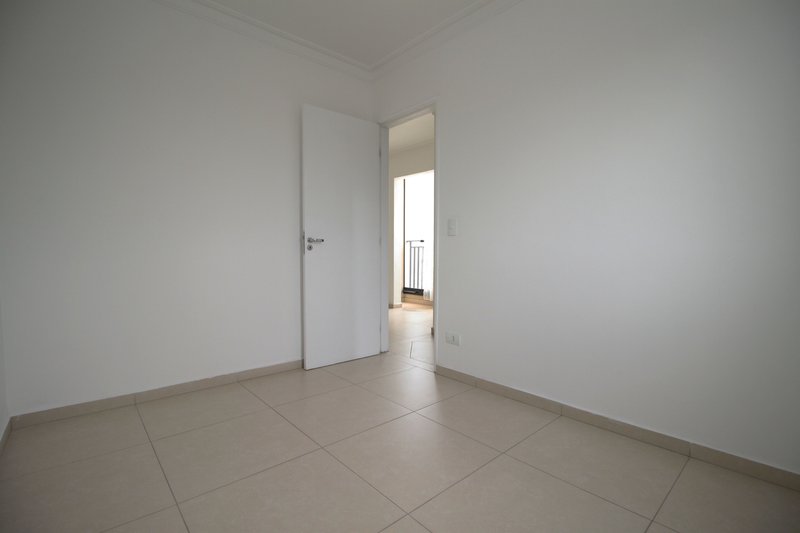 Apartamento para venda com 50m², 02 dormitórios, 01 banheiro e 01 vaga de garagem Rua Manoel Salgado São Paulo - 