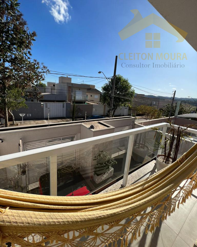 Casa com Piscina e Móveis Planejados em Cajamar, no Portal dos Ipês 3 Rua das Imbaúbas Cajamar - 