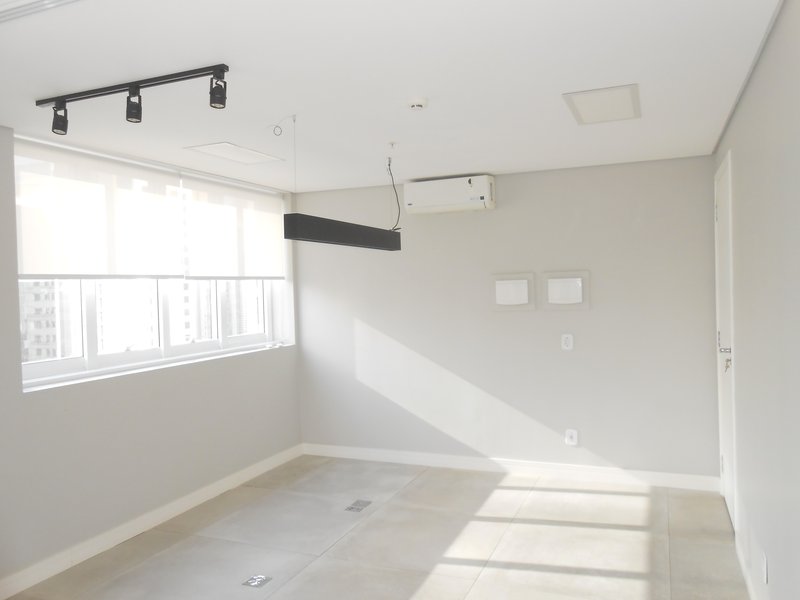 Sala Comercial no Brooklin  São Paulo - 
