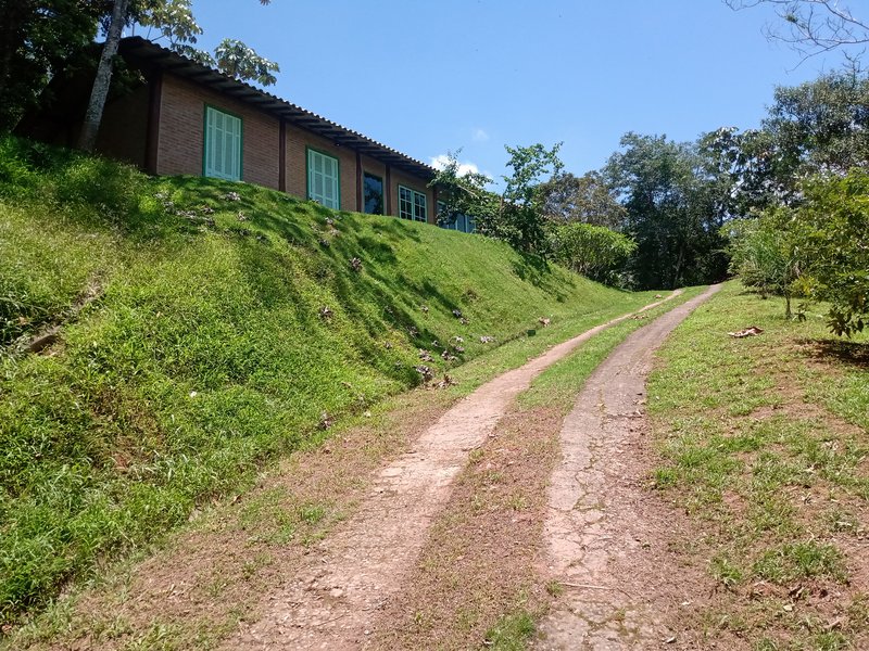 CHACARA NO CONDOMINIO COM 20.000 METROS EM SÃO JOSE DOS CAMPOS SP - São José dos Campos - 
