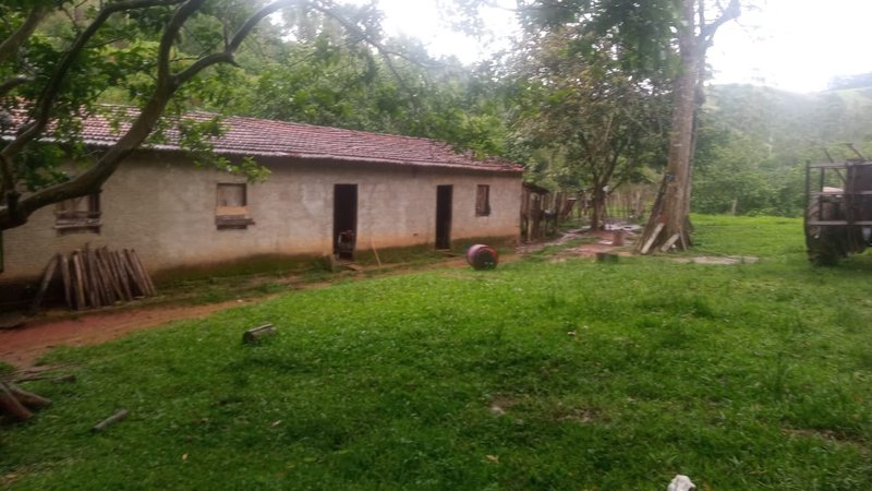FAZENDA COM 29 ALQUEIRES EM CAÇAPAVA SP - Caçapava - 