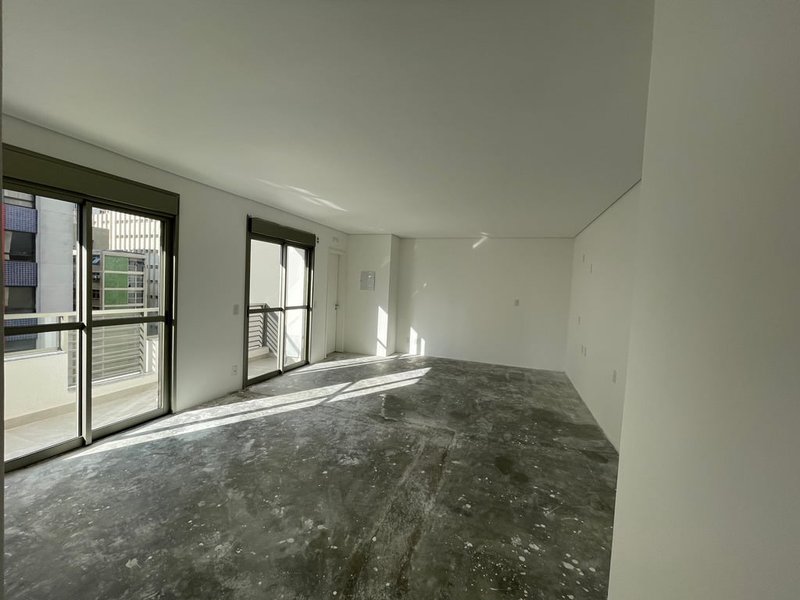 Apartamento Garden com 3 suítes 246m² - pronto novo Lorena São Paulo - 