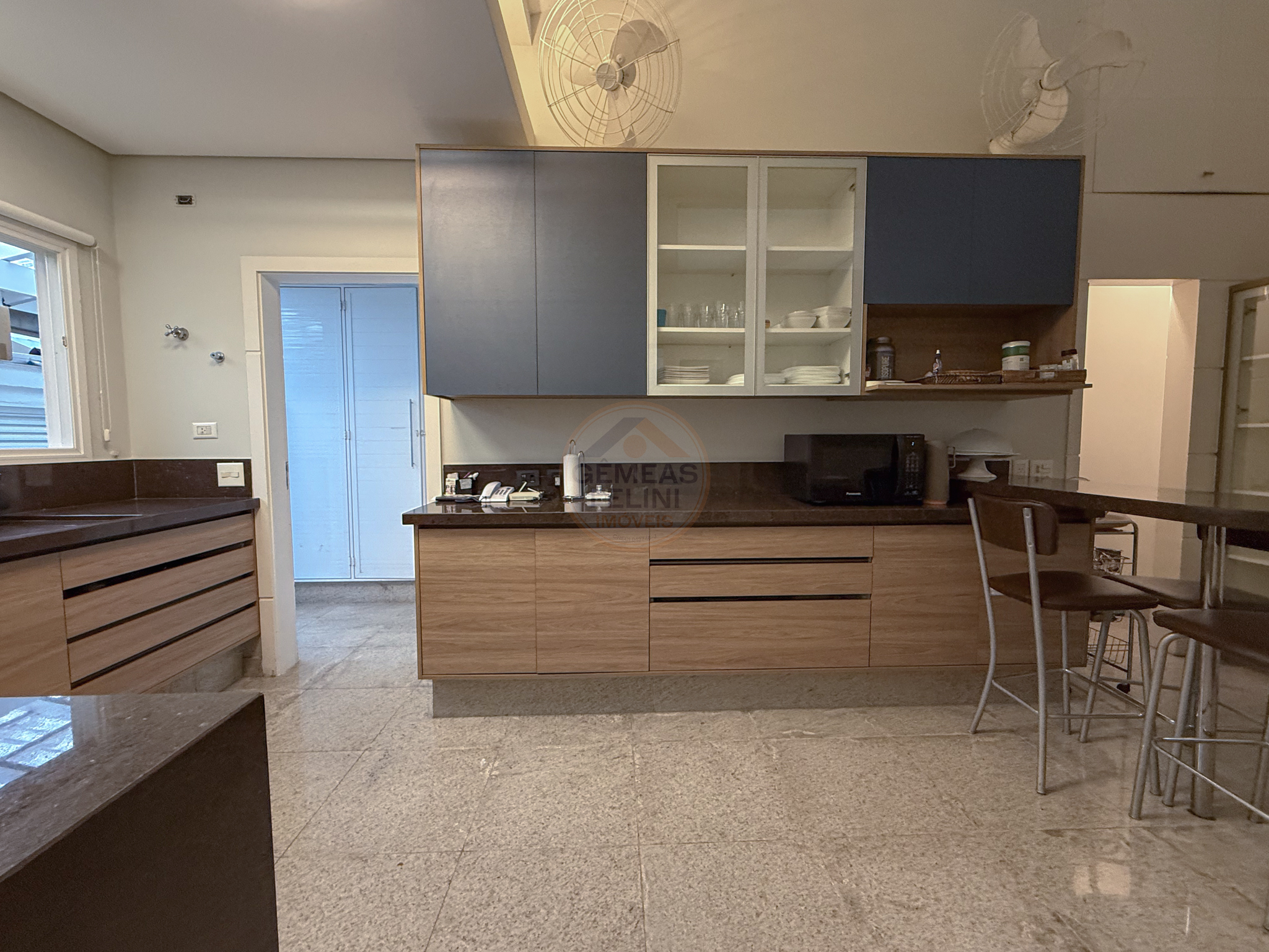 Casa na Praia do Engenho com 5 Su&iacute;tes em Condom&iacute;nio Estilo Clube - LOCA&Ccedil;&Atilde;O MENSAL / DI&Aacute;RIA  São Sebastião - 