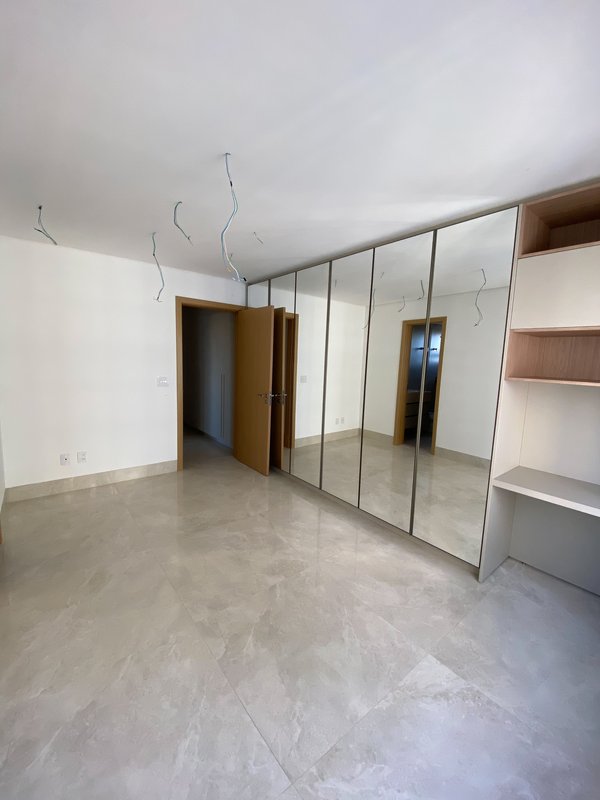 APTO 254m² RUA 1.141 - QUINTA GOYAZ  SETOR MARISTA Rua 1141 Goiânia - 
