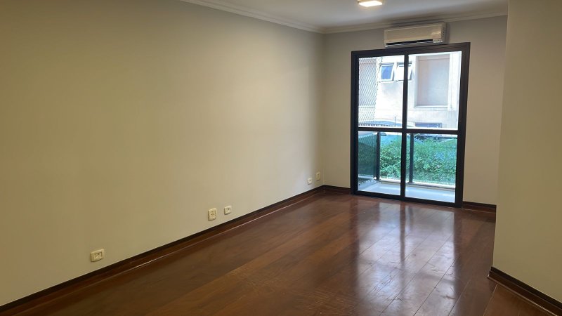 3 dormitórios sendo 1 suíte, varanda e 1 vaga 90m² Rua Pintassilgo São Paulo - 