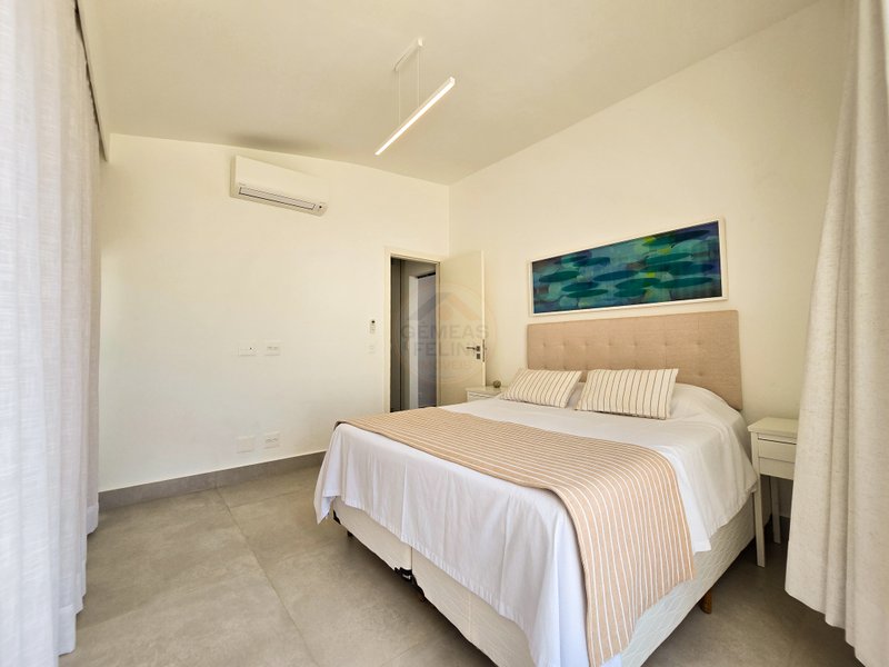 Casa luxuosa frente ao mar com 6 suítes, Praia de Barra do Una - VENDA / LOCAÇÕES  São Sebastião - 