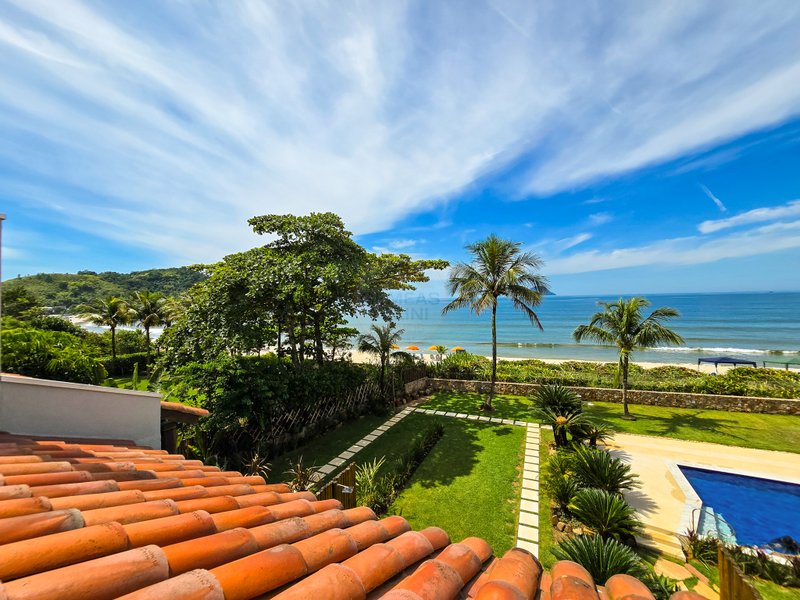 Casa luxuosa frente ao mar com 6 suítes, Praia de Barra do Una - VENDA / LOCAÇÕES  São Sebastião - 
