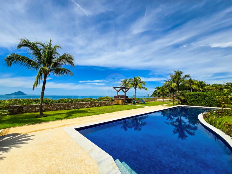 Casa luxuosa frente ao mar com 6 suítes, Praia de Barra do Una - VENDA / LOCAÇÕES  São Sebastião - 
