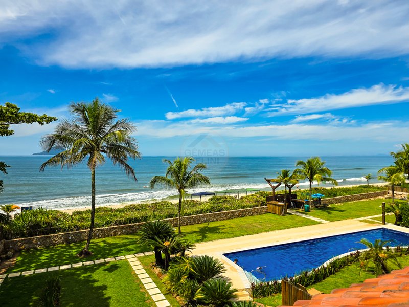 Casa luxuosa frente ao mar com 6 suítes, Praia de Barra do Una - VENDA / LOCAÇÕES  São Sebastião - 