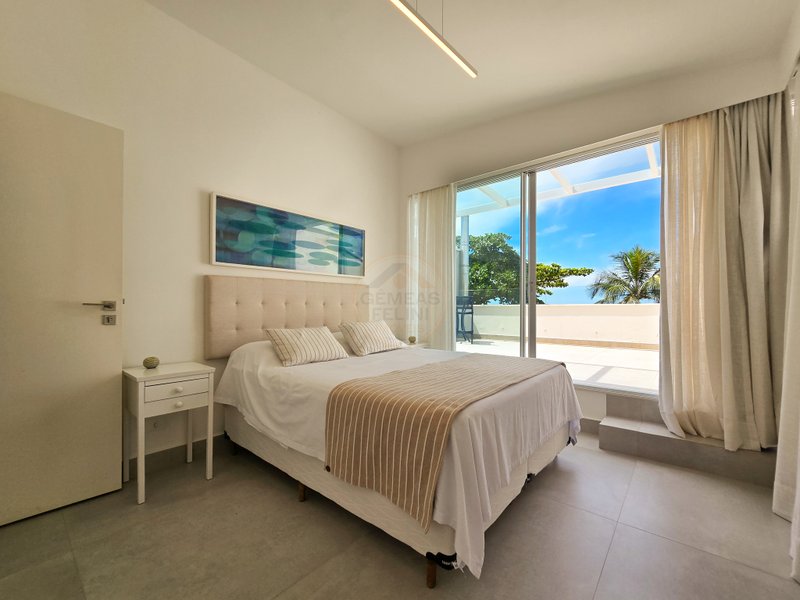 Casa luxuosa frente ao mar com 6 suítes, Praia de Barra do Una - VENDA / LOCAÇÕES  São Sebastião - 