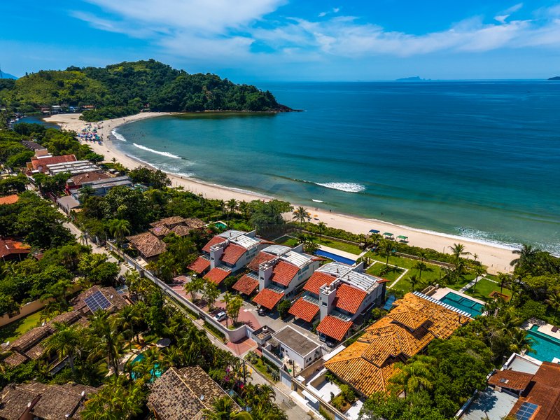 Casa luxuosa frente ao mar com 6 suítes, Praia de Barra do Una - VENDA / LOCAÇÕES  São Sebastião - 