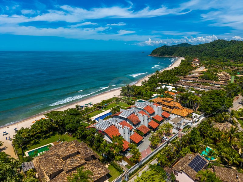 Casa luxuosa frente ao mar com 6 suítes, Praia de Barra do Una - VENDA / LOCAÇÕES  São Sebastião - 