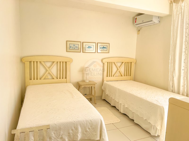 Casa Pé na Areia na Praia de Juquehy com Piscina e Jardim - LOCAÇÃO DIÁRIA - São Sebastião - 