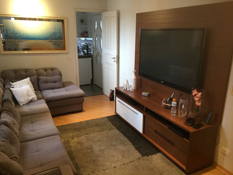 4 quartos, 4 suites, 4 vagas, 200m Rua Inhambú São Paulo - 