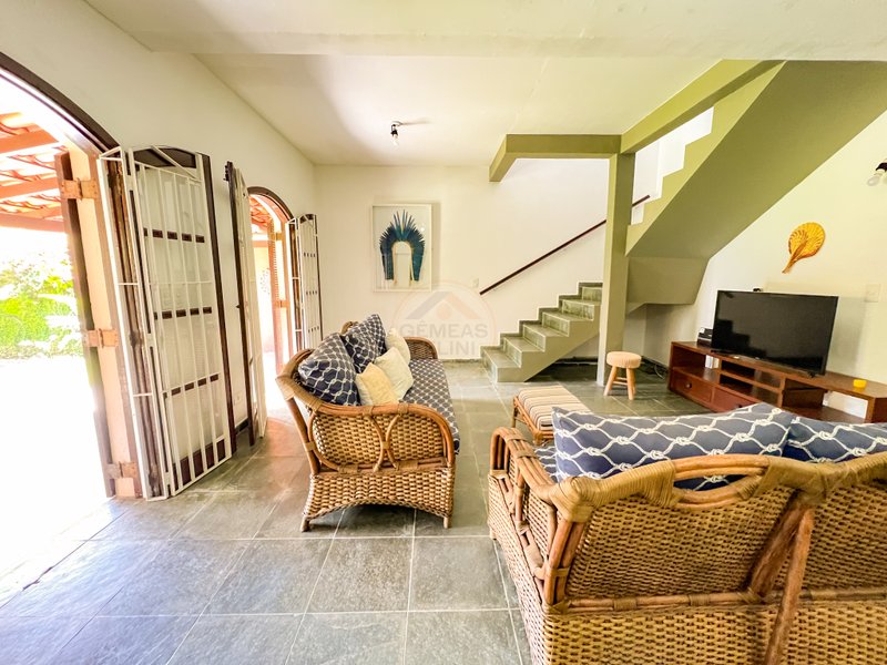 Casa fora de condomínio com 4 quartos na Praia de Barra do Una  São Sebastião - 