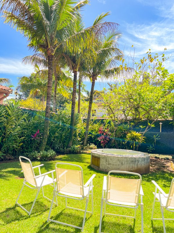 Casa fora de condomínio com 4 quartos na Praia de Barra do Una  São Sebastião - 