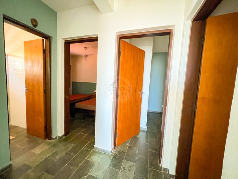 Casa fora de condomínio com 4 quartos na Praia de Barra do Una  São Sebastião - 