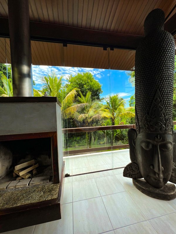 Casa Vista Mar na Praia de Juquehy no Canto Nobre da Praia - LOCAÇÃO ANUAL - São Sebastião - 